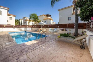 Imagen sin descripción, 3 de 30, botón