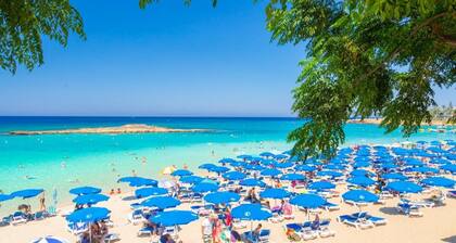 Argiro Bright Villa - Four Bedroom Villa, Sleeps 8