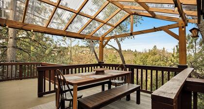 Cozy 3-bedroom, 2.5 bath mountain retreat in Lake Arrowhead