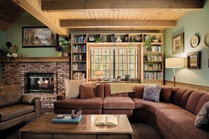 Imagen sin descripción, 2 de 32, botón