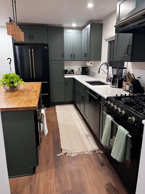 Immagine non classificata, 3 di 29, pulsante