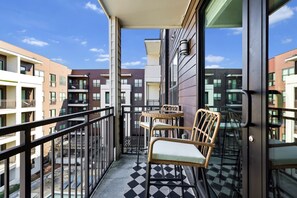 Luokittelematon kuva, 3 kautta 31, painike