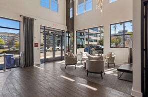 Luokittelematon kuva, 5 kautta 31, painike