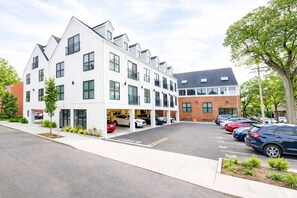 Nicht klassifiziertes Bild, 2 von 11, Schaltfläche