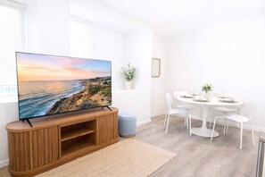 Unclassified image, 5 of 11, button - Yale Getaway | King Bed | Central Location (New Haven)