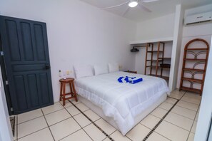 2 bedrooms, iron/ironing board, WiFi, bed sheets - Beachfront Oasis Bungalow @Aqua in La Madera Beach. (Zihuatanejo)