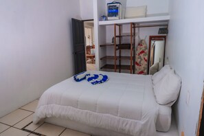 2 bedrooms, iron/ironing board, WiFi, bed sheets - Beachfront Oasis Bungalow @Aqua in La Madera Beach. (Zihuatanejo)