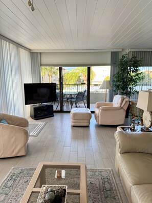 Niet-geclassificeerde afbeelding, 2 van 25, knop