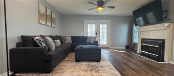 Fabulous 2-bedroom condo close to everything in Greenville