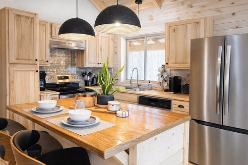 Restful Haven - Hot Tub at Secluded Modern Cabin | Private Trails