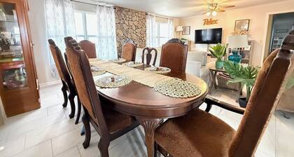 Spacious 5-bedroom house with private pool
