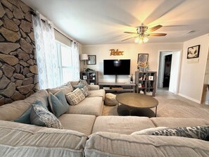 Luokittelematon kuva, 5 kautta 30, painike