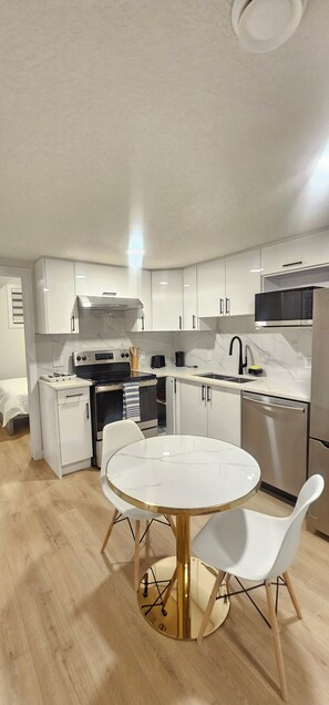 Unclassified image, 2 of 13, button - Pakallen Haven 2bedrm Basemnt Suite 5 mins to UofA/ UofA Hospital. Free wifi (Edmonton)