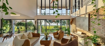 Villa An My An with ricefield- Best sunrise view in Hoi An.