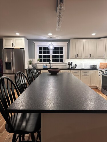 Spacious new 2 bedroom home in charming Bass Harbor