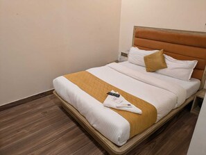 Luokittelematon kuva, 5 kautta 9, painike