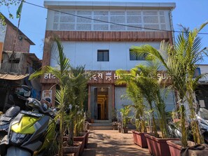 Nicht klassifiziertes Bild, 2 von 9, Schaltfläche