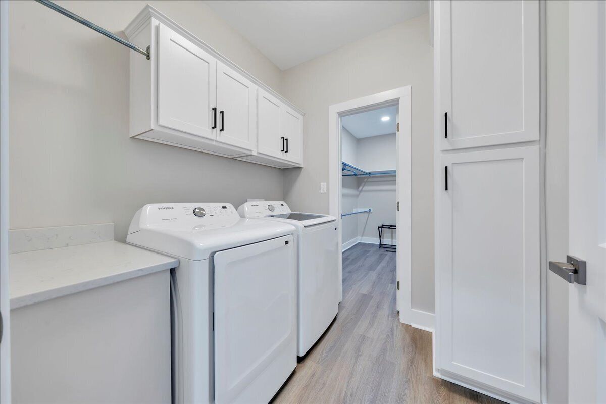 House, Multiple Beds, Balcony (LAKE Twin Cove) | Laundry