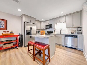 Casa, várias camas, varanda (LAKE Reflections) | Cozinha privada