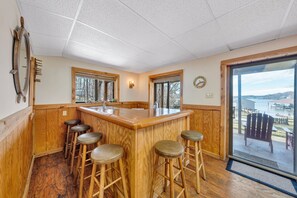 Bar (on property) - Lakeside Lodge - Lakefront Home With Private Dock & hot tub (Moneta)