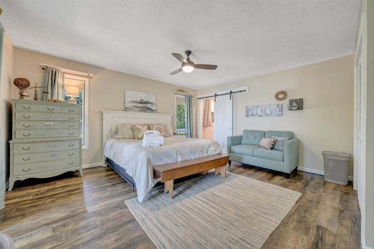 獨棟房屋, 多張床, 熱水浴缸 (LAKE Kelly Kove)