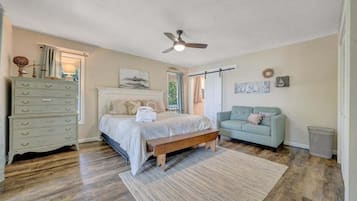 House, Multiple Beds, Hot Tub (LAKE Kelly Kove)