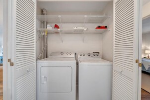 公寓式客房, 多张床, 阳台 (LAKE Vibes) | 住宿内部