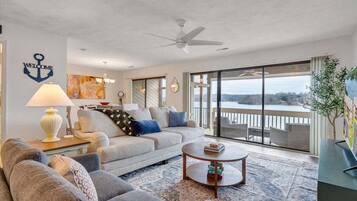 Condo, Multiple Beds, Balcony (LAKE Vibes) | Living area