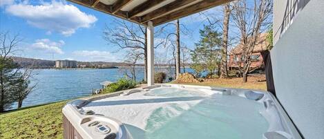 House, Multiple Beds, Hot Tub (LAKEside Sunsets) | Terrace/patio