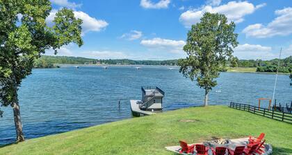 Pine Knob Point - Lakehouse w/ Private Dock