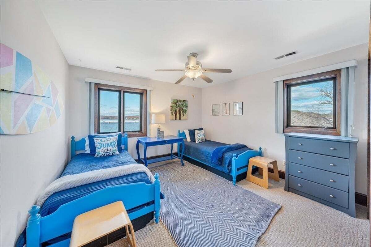 House, Multiple Beds, Patio (LAKE Pine Knob Point)