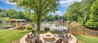 Cape Cottage - Private Dock & Fire Pit