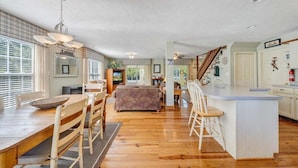 Hus, flere senger, kjøkken (LAKE Cape Cottage) | Innvendig