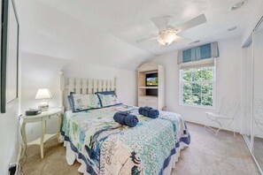 Nhà, nhiều giường, bếp (LAKE Cape Cottage) | Quang cảnh từ phòng