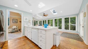 House, Multiple Beds, Patio (LAKE Pleasant) | Interior