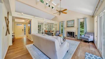 Rumah, Beberapa Tempat Tidur, patio (LAKE Pleasant) | Area keluarga