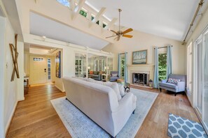 House, Multiple Beds, Patio (LAKE Pleasant) | Living area - Lake Pleasant - Lakefront, Private Dock, Game Room (Huddleston)