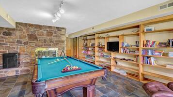 Phòng trò chơi giải trí