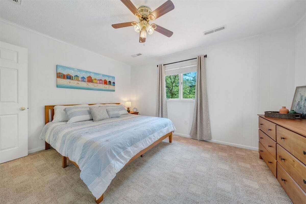 Nhà, nhiều giường, bồn tắm nước nóng (LAKE Emerald Shores) | Quang cảnh từ phòng