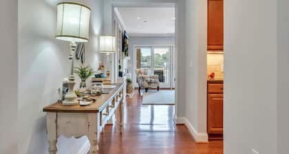 Lake Stardust - Condo With Pool ! Pet Friendly