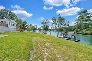 Khuôn viên nơi lưu trú