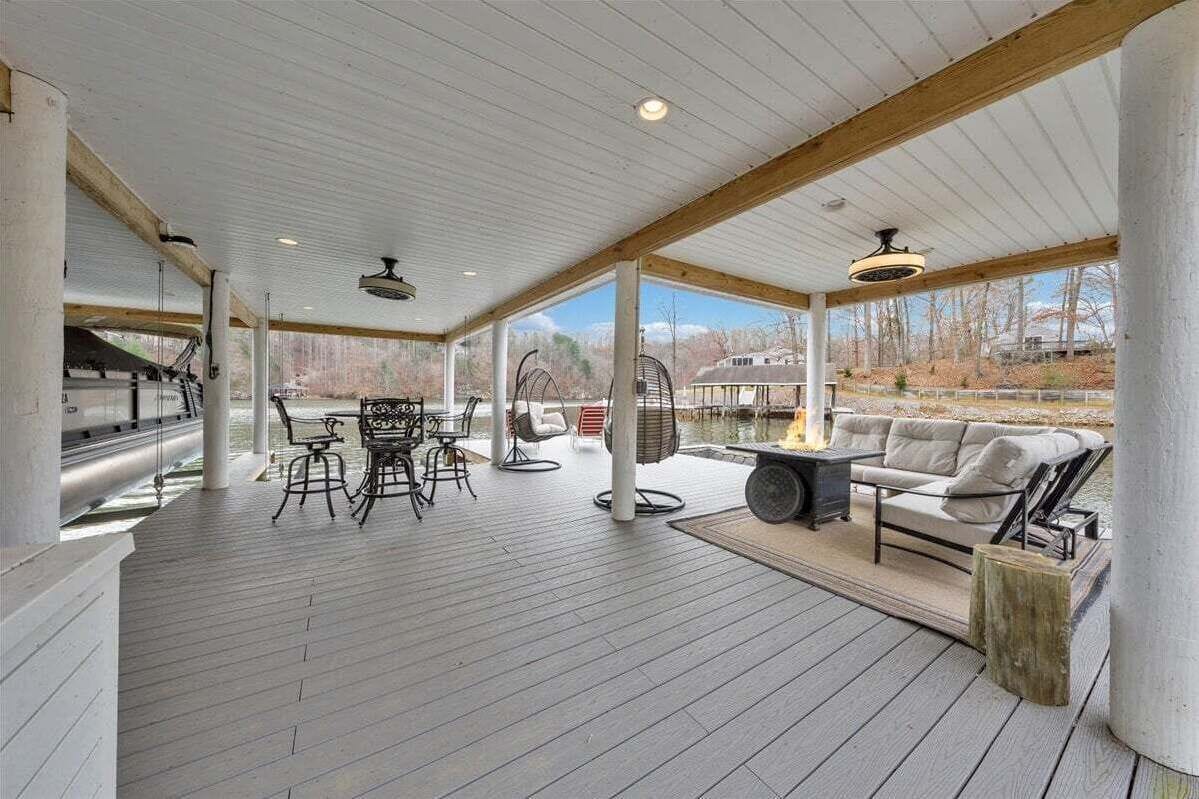 Khu ẩm thực ngoài trời