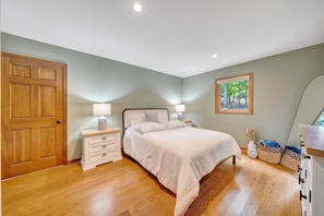House, Multiple Beds, Kitchen (Private Lakefront Oasis - 5 Bedroom) | 5 bedrooms, individually decorated, individually furnished, bed sheets - Private Lakefront Oasis - 5 Bedroom, Private Dock, & Firepit (Moneta)
