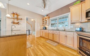 House, Multiple Beds, Kitchen (LAKE Lookout) | Private kitchen - Lake Lookout - Private Home With Lake Views & Game Room (Moneta)
