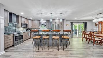 House, Multiple Beds, Pool Access (Lakeview Village East) | Private kitchen