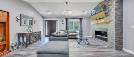 Maison, plusieurs lits, accÚs piscine (Lakeview Village East) | Coin séjour