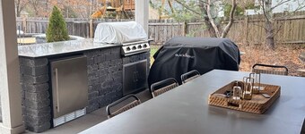 World Cup Luxury in Lees Summit, MO!  Situated only 8 miles/14km from Arrowhead