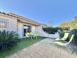 Outdoor dining - CAP D'AGDE / Plage Richelieu - Réf 188 (CAP D'AGDE)