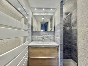 Bathroom - CAP D'AGDE / Plage Richelieu - Réf 188 (CAP D'AGDE)