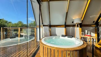 Alpehytte | Terrasse/gårdhave